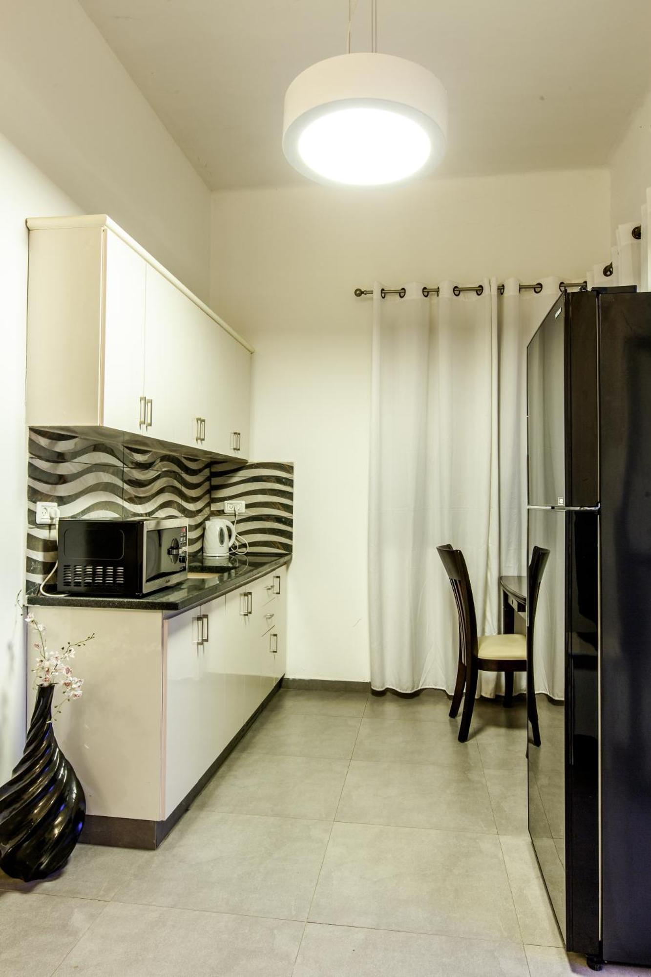 Sunset Beach Apartments Tel Aviv Exterior foto