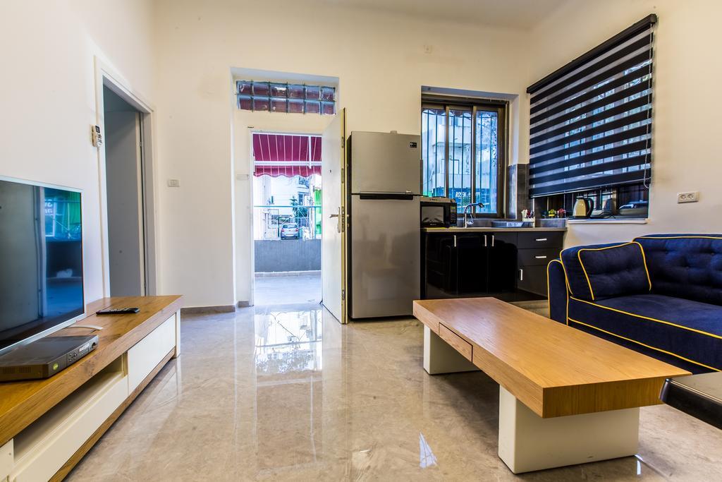 Sunset Beach Apartments Tel Aviv Exterior foto