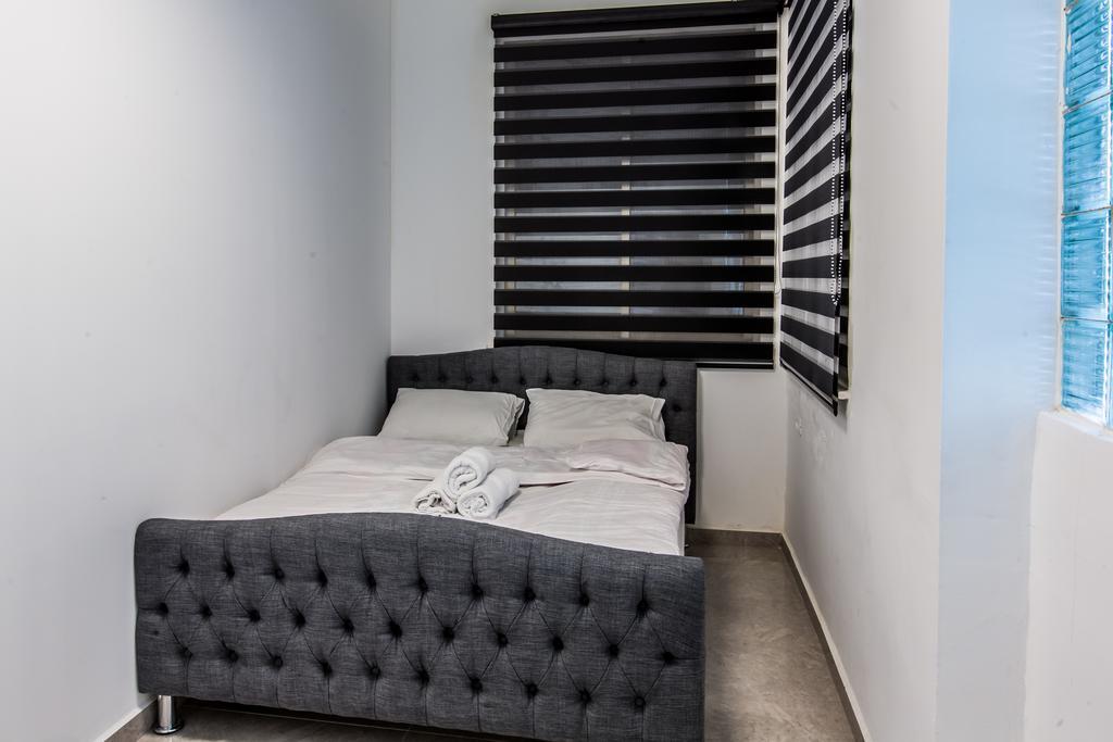 Sunset Beach Apartments Tel Aviv Exterior foto