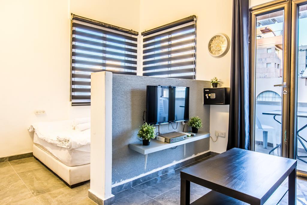 Sunset Beach Apartments Tel Aviv Exterior foto