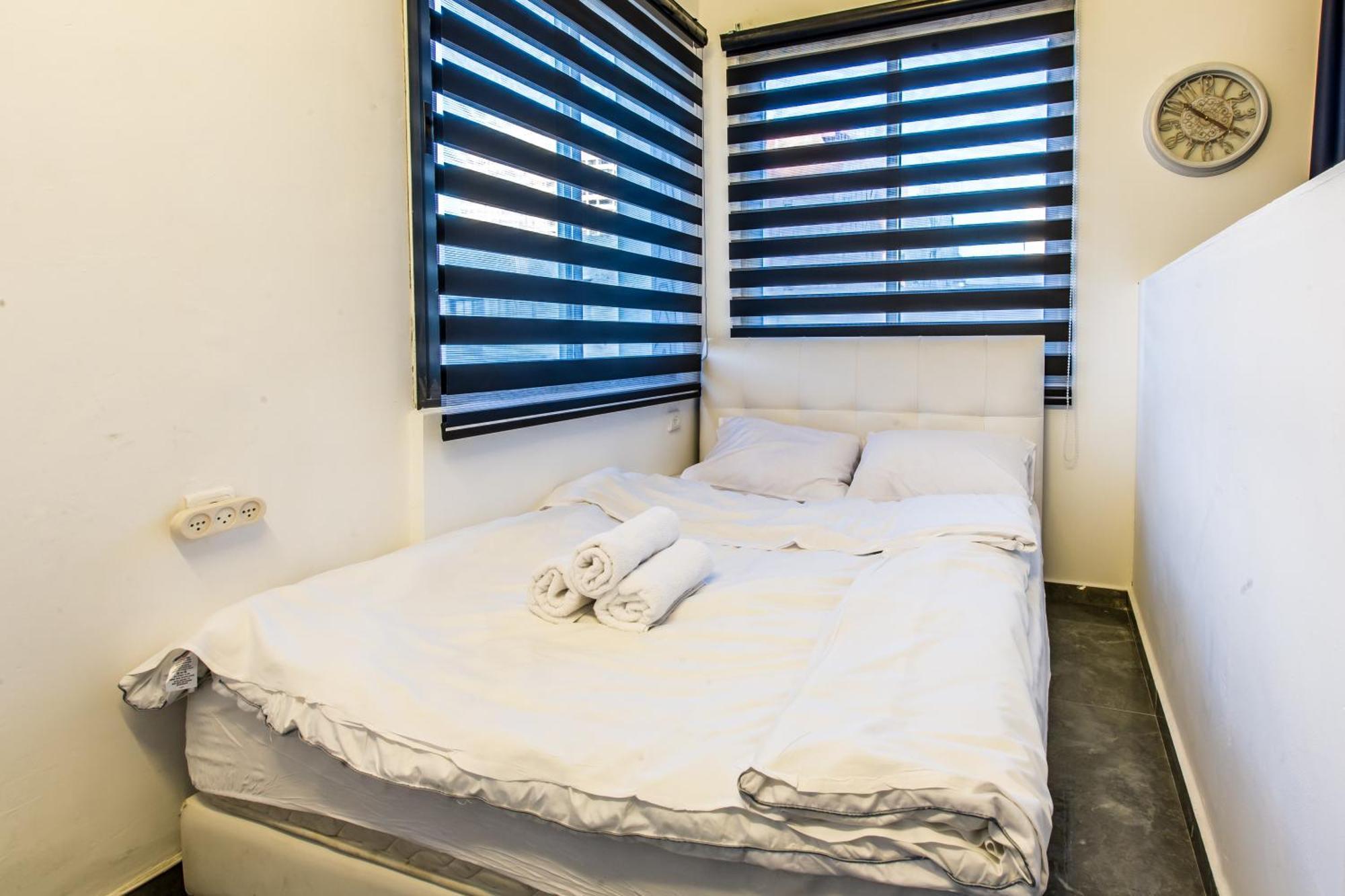 Sunset Beach Apartments Tel Aviv Exterior foto
